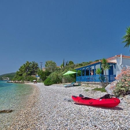 Seahorse Cottage Mourtero Exterior photo