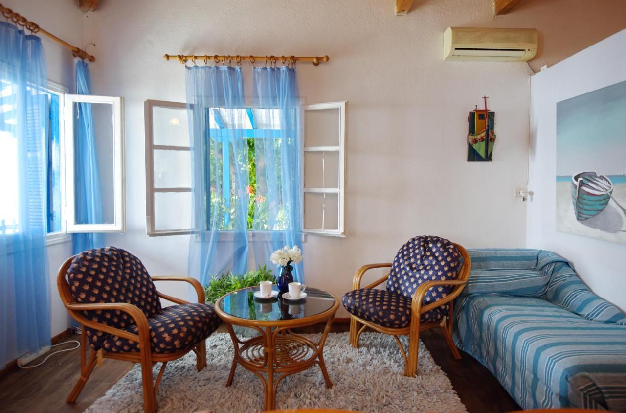 Seahorse Cottage Mourtero Exterior photo