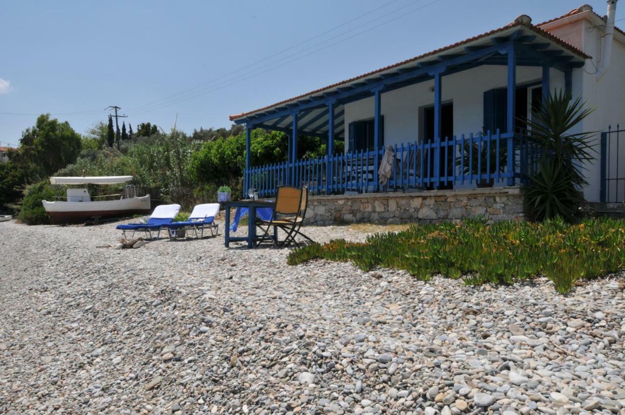 Seahorse Cottage Mourtero Exterior photo